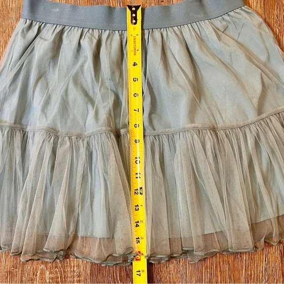 American Eagle Outfitters Blue Tulle Mini Skirt - Size M - Picture 2 of 5